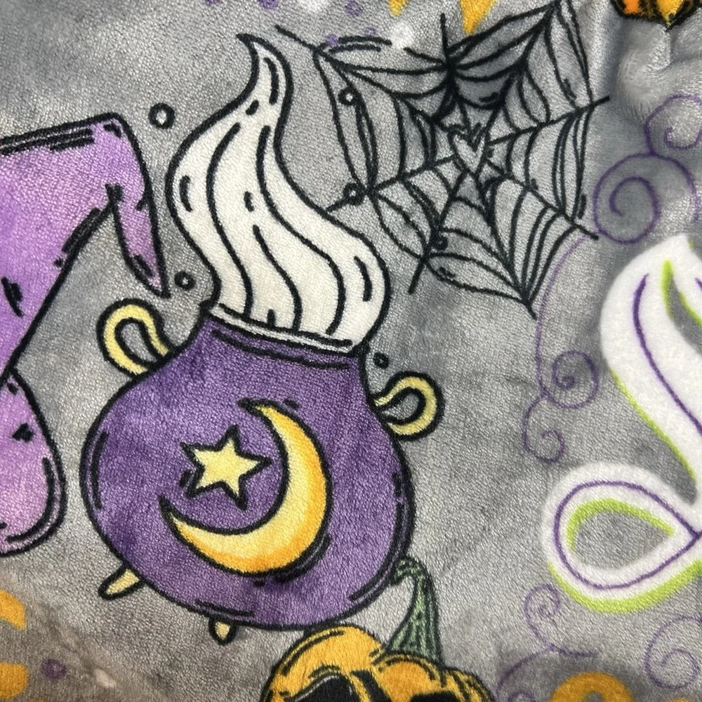 Spellbound Academy Witching Hour Cauldron Grey Halloween Plush Throw Blanket 🎃